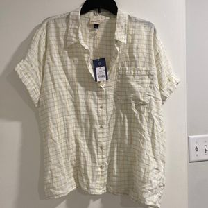 Universal Thread Short Sleeve Button Down